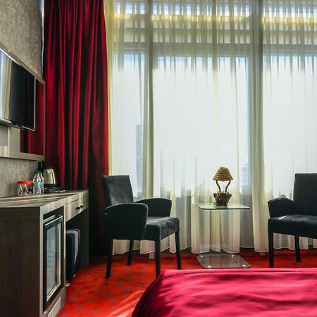 A11 Hotel Atasehir イスタンブール エクステリア 写真
