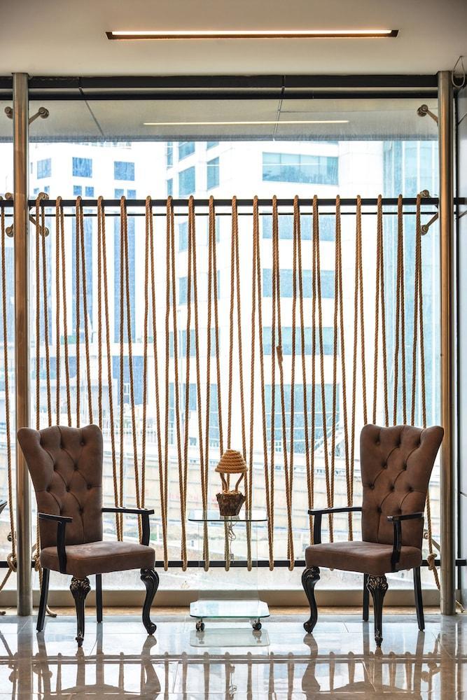 A11 Hotel Atasehir イスタンブール エクステリア 写真